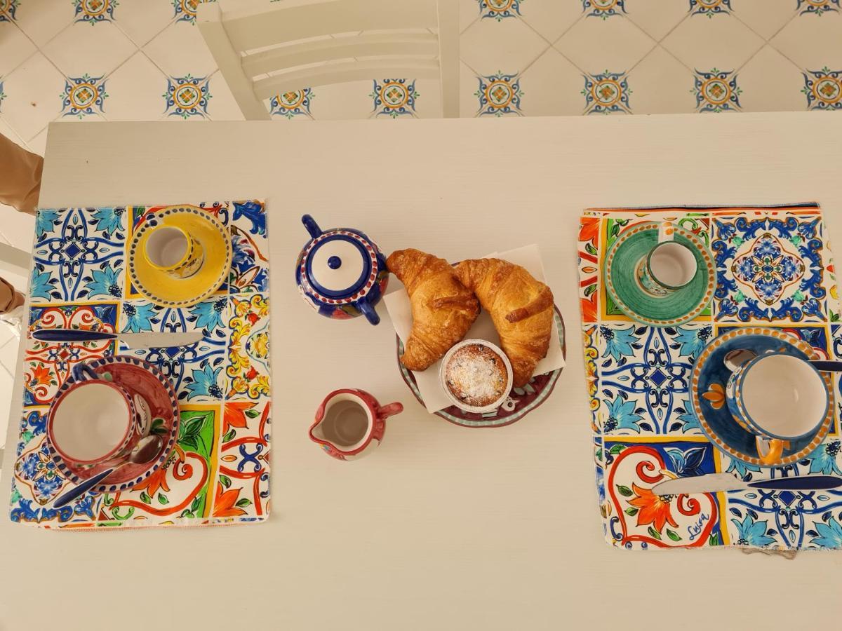 Casa Mandara B&B Positano Buitenkant foto