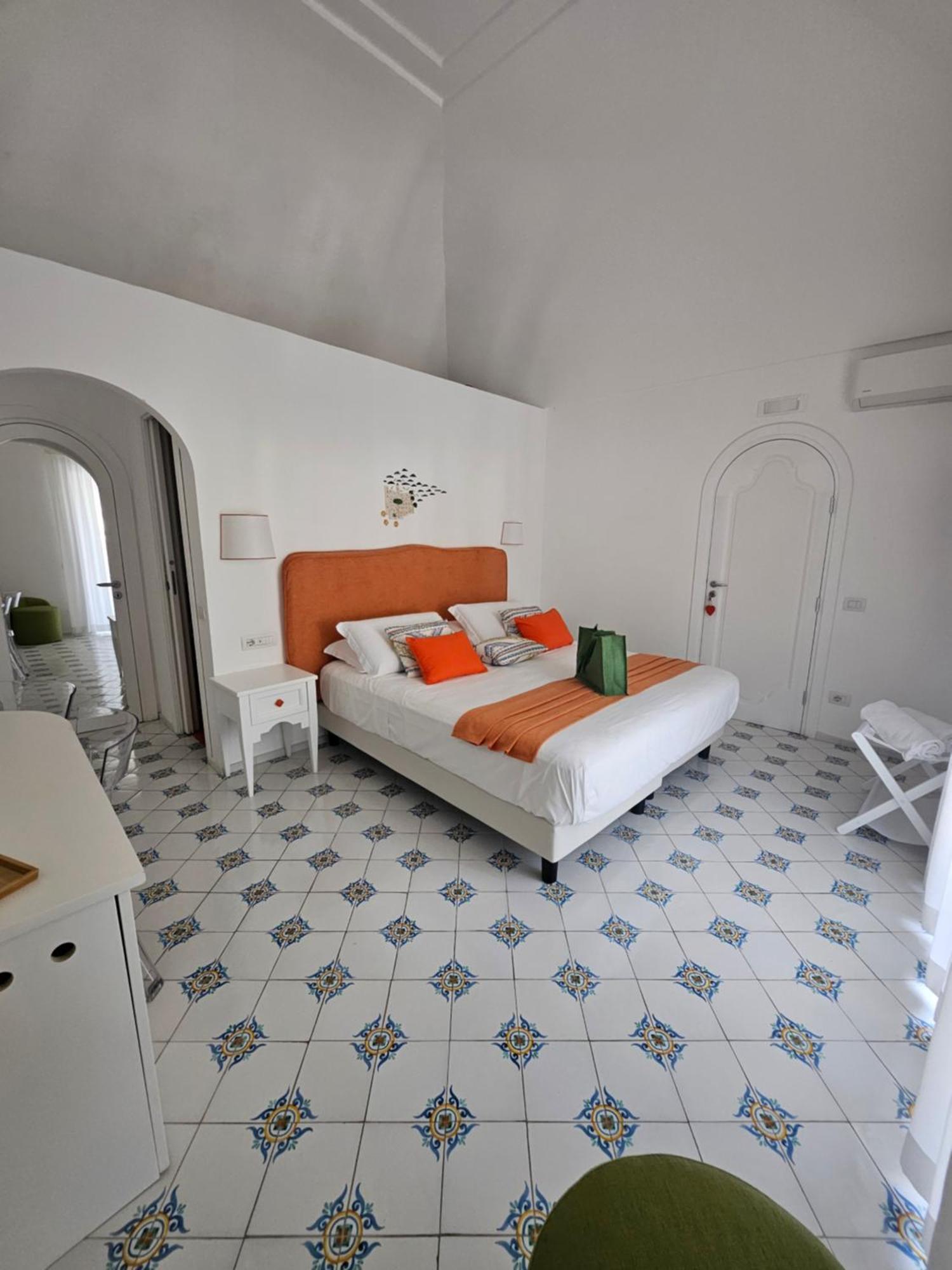 Casa Mandara B&B Positano Buitenkant foto